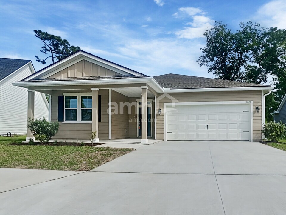 12229 Sapp Rd in Jacksonville, FL - Building Photo