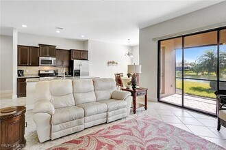 10879 Rutherford Rd in Ft. Myers, FL - Building Photo - Building Photo