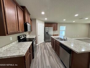 12324 Crossfield Dr in Jacksonville, FL - Building Photo - Building Photo