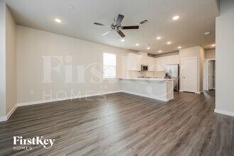 18435 Idyllic Aly in Shenandoah, TX - Building Photo - Building Photo