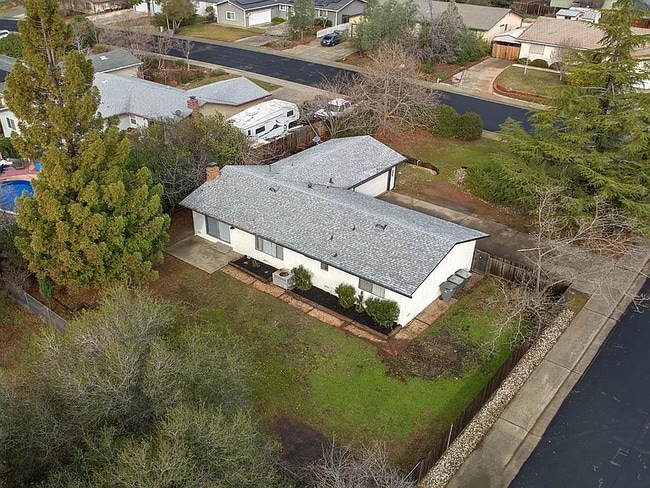 12290 Dyer Ct in Auburn, CA - Building Photo - Building Photo