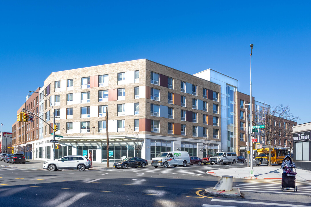 Prospect Plaza South in Brooklyn, NY - Foto de edificio