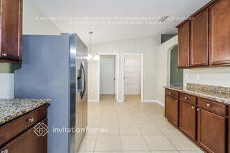 1290 Corbett Ln in Melbourne, FL - Foto de edificio - Building Photo