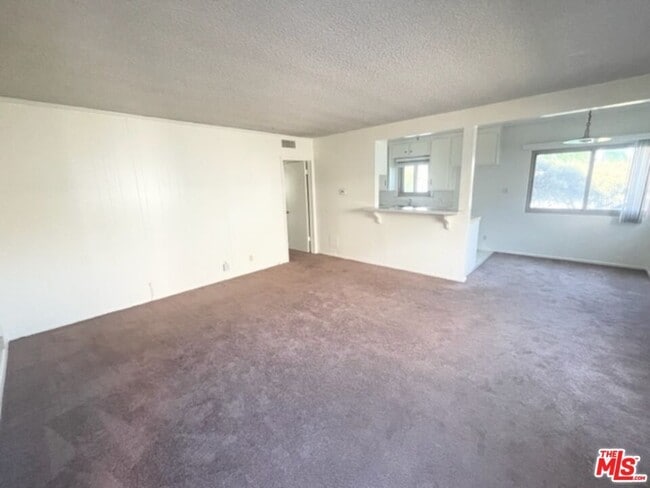 628 S Osage Ave in Inglewood, CA - Building Photo - Building Photo