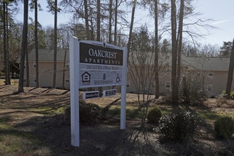 Oakcrest Apartments in Travelers Rest, SC - Building Photo - Building Photo