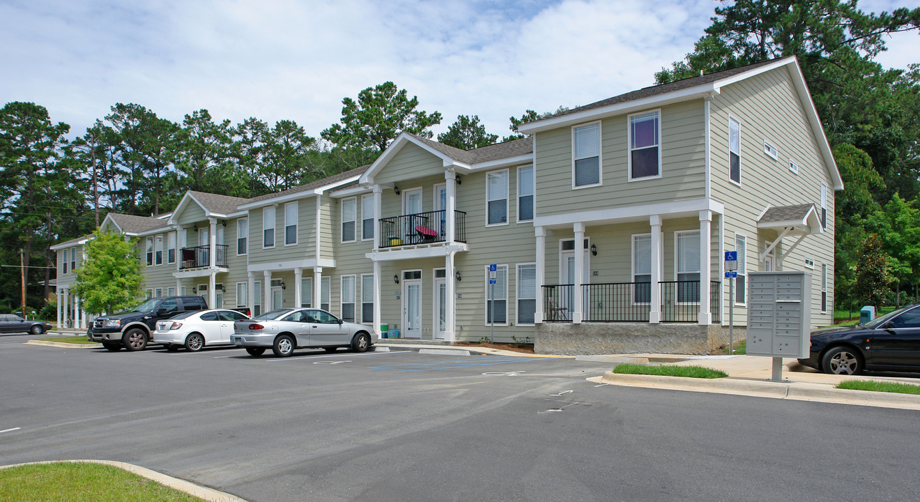 Timber Ridge in Tallahassee, FL - Foto de edificio