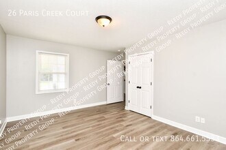 26 Paris Creek Ct in Greenville, SC - Building Photo - Building Photo