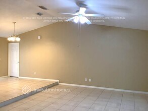 2716 Briarpatch Dr in Valrico, FL - Building Photo - Building Photo