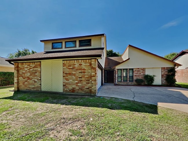 property at 6903 Stoney River Dr