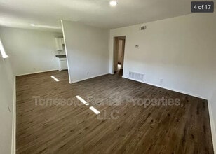 2807 Observation Dr in San Antonio, TX - Foto de edificio - Building Photo