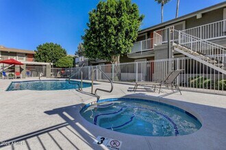 1920 E Hayden Ln in Tempe, AZ - Building Photo - Building Photo