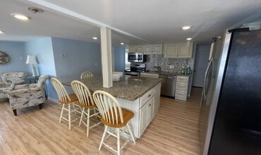 7 Atlantic Ave in Hampton, NH - Building Photo - Building Photo