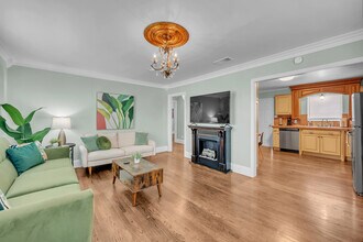 2301 North Dr in Taylor, TX - Foto de edificio - Building Photo