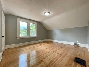 24 16th Ave N in St. Cloud, MN - Building Photo - Building Photo