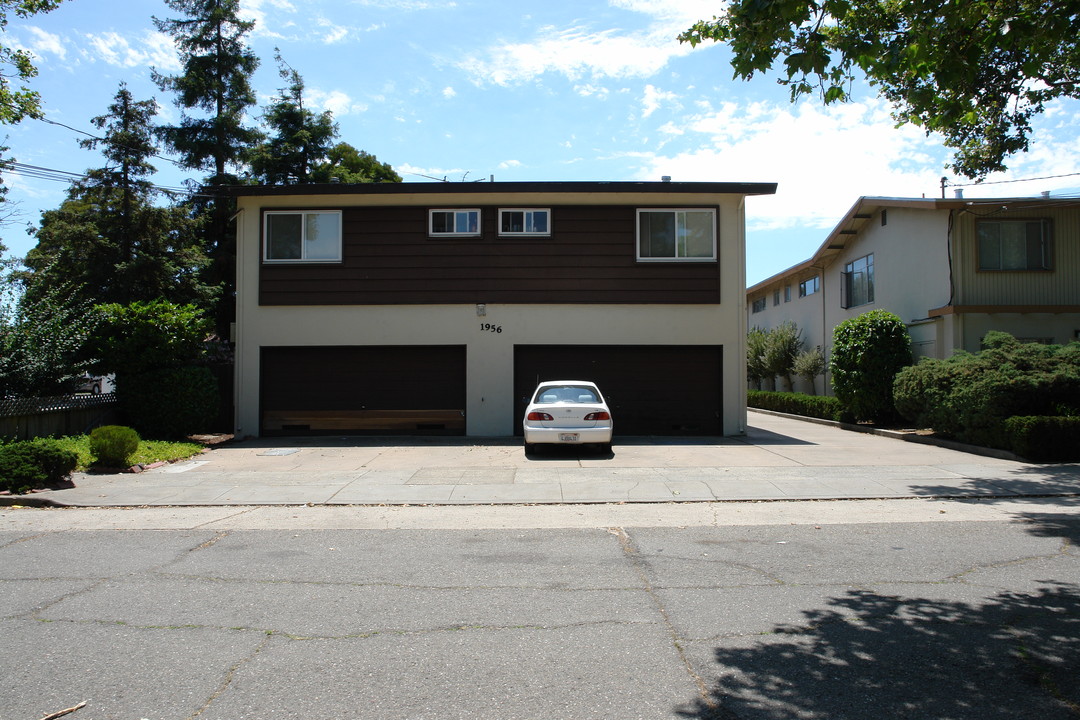 1956 Ivy in San Mateo, CA - Building Photo