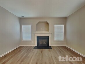 3101 Rendezvous Dr in Raleigh, NC - Foto de edificio - Building Photo