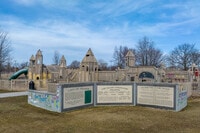 Apartments in Fraser, MI
