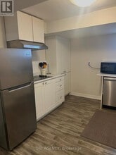 4206 Bloor St W in Toronto, ON - Building Photo - Building Photo