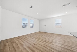 2416 Interstellar Ln in Lincoln, CA - Building Photo - Building Photo