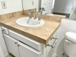 7045 Woodley Ave, Unit 209 in Van Nuys, CA - Building Photo - Building Photo