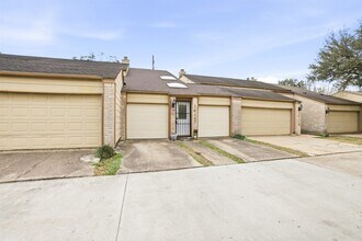 14117 Briarsage Ct in Houston, TX - Building Photo - Building Photo