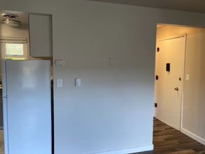 1215 Queen Anne Ave N, Unit 8 in Seattle, WA - Foto de edificio - Building Photo