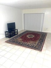 7775 SW 86th St in Miami, FL - Building Photo - Building Photo