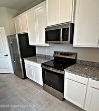 1685 Kendall Pointe Pl in Melbourne, FL - Building Photo - Building Photo