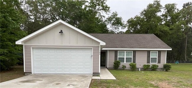 160 Callie Cir in Brunswick, GA - Building Photo - Building Photo