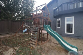 2807 Ledgetop Pl in Spring Valley, CA - Building Photo - Building Photo