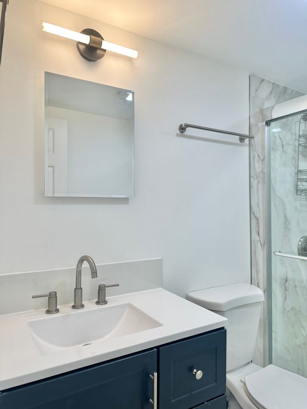 4655 Palm Ave in Hialeah, FL - Building Photo - Building Photo