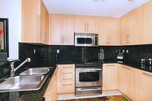 511 SE 5 Ave in Fort Lauderdale, FL - Building Photo