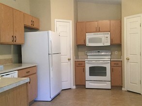 375 Regal Downs Cir in Winter Garden, FL - Building Photo - Building Photo
