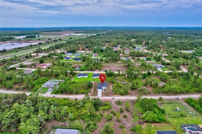 property at 1072 Norton Ave S