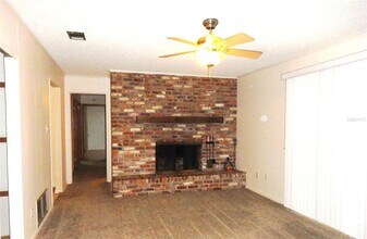 3461 NW 35th Pl in Gainesville, FL - Building Photo - Building Photo