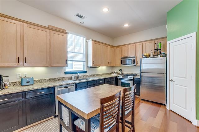 1612 Tribeca Way in Dallas, TX - Building Photo - Building Photo
