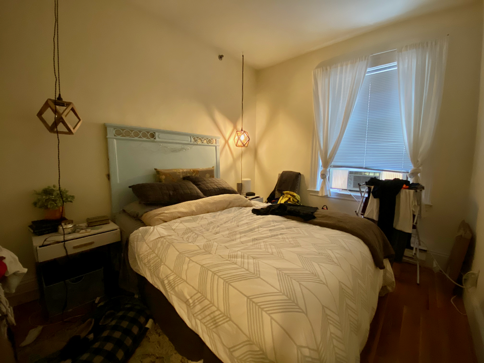 913 Boylston St, Unit 6 in Boston, MA - Building Photo