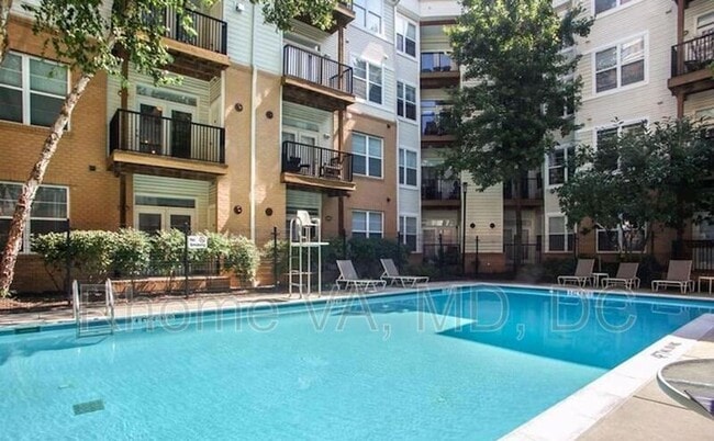 1201 East-West Hwy in Silver Spring, MD - Building Photo - Building Photo