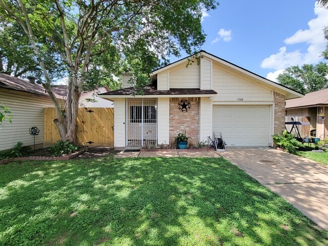 17808 Northway Ct