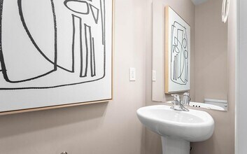 805 Falls Grove Trl in High Point, NC - Building Photo - Building Photo