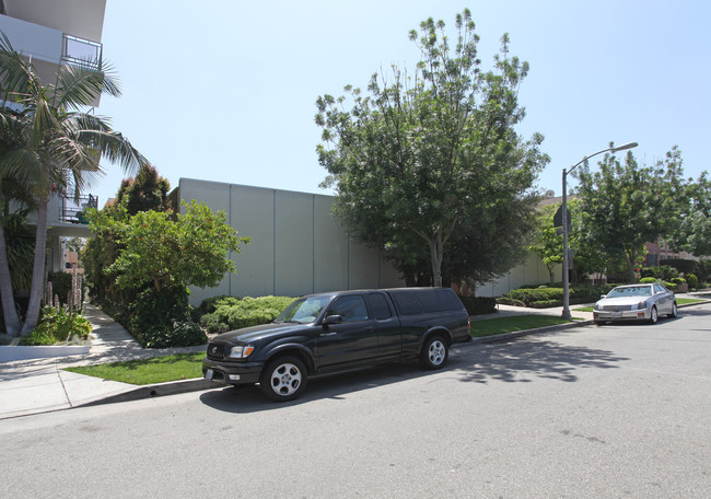 312 S Elm Dr in Beverly Hills, CA - Building Photo - Building Photo