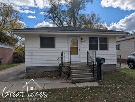 2368 Waltz Ave in Warren, MI - Building Photo