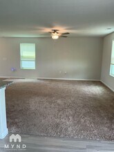 3322 Brighton Dr in Gastonia, NC - Foto de edificio - Building Photo