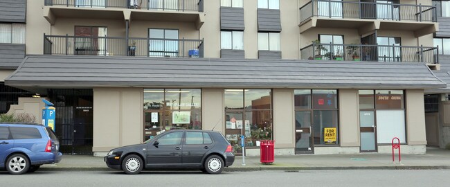 Chung Wah Mansion in Victoria, BC - Building Photo - Building Photo