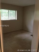 9491 Palm Cir S-Unit -3F in Pembroke Pines, FL - Building Photo - Building Photo
