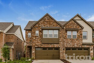3019 Songbird Ln in Garland, TX - Building Photo