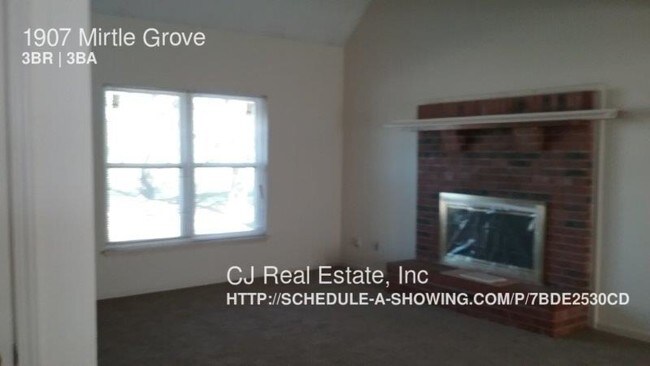 1907 Mirtle Grove Ct in Columbia, MO - Building Photo - Building Photo