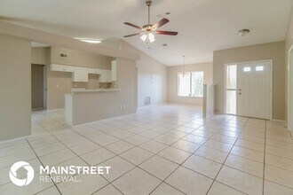 340 Ashbourne Dr in Orlando, FL - Building Photo - Building Photo