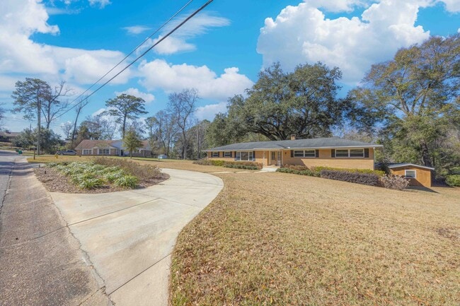 202 Confederate Dr N in Spanish Fort, AL - Building Photo - Building Photo