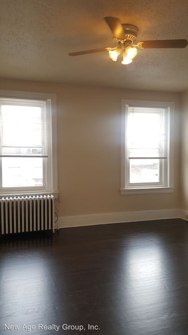4041 Haverford Ave in Philadelphia, PA - Foto de edificio - Building Photo